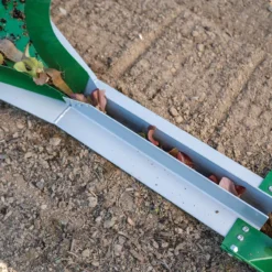 Johnny's Paperpot Transplanter -Whisper Glen Sales Store 06220 03 jss paperpot transplanter