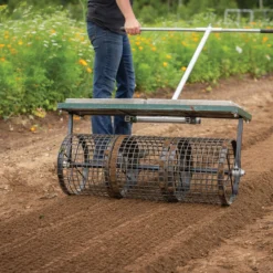 Johnny's Seedbed Roller β 30"